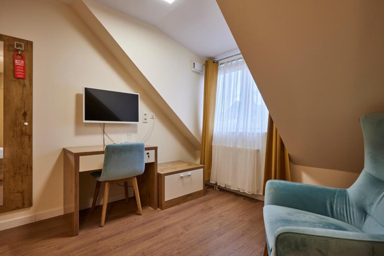 Hotel Isha Φραγκφούρτη Εξωτερικό φωτογραφία
